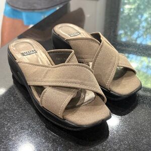 Stuart Weitzman Tan Sandals
